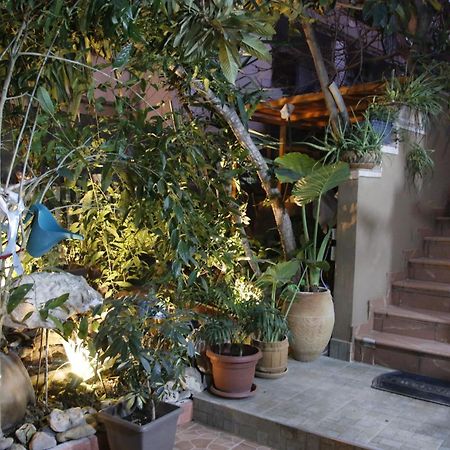 Bed and Breakfast 2 Kitarat Bb Влёра Экстерьер фото