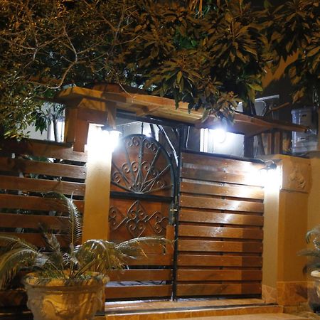 Bed and Breakfast 2 Kitarat Bb Влёра Экстерьер фото