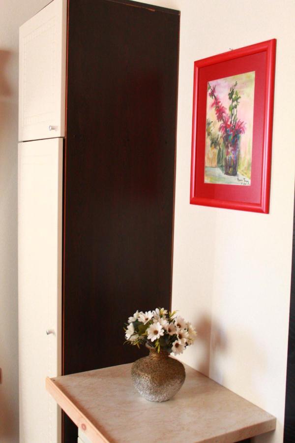 Bed and Breakfast 2 Kitarat Bb Влёра Экстерьер фото