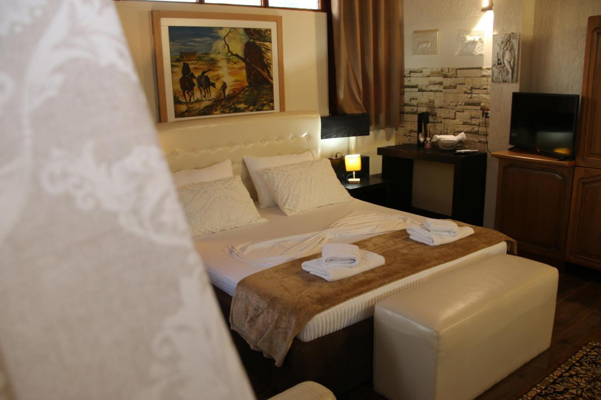 Bed and Breakfast 2 Kitarat Bb Влёра Экстерьер фото