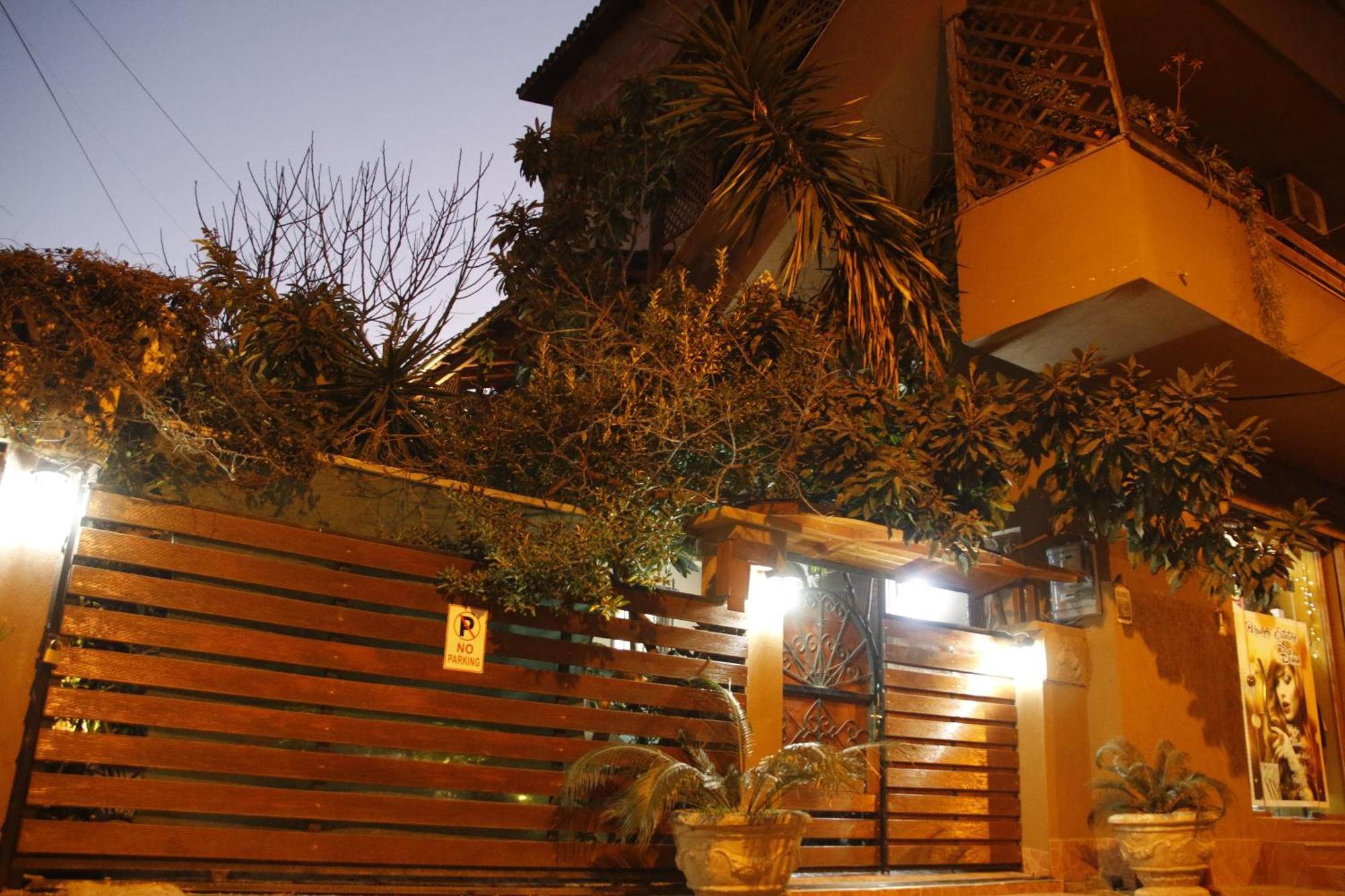 Bed and Breakfast 2 Kitarat Bb Влёра Экстерьер фото